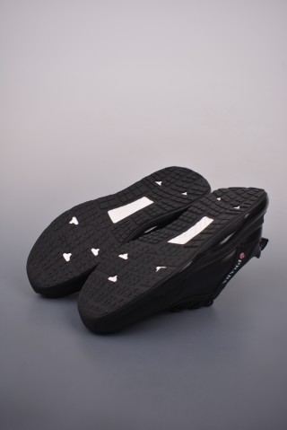 Prada QT view 12