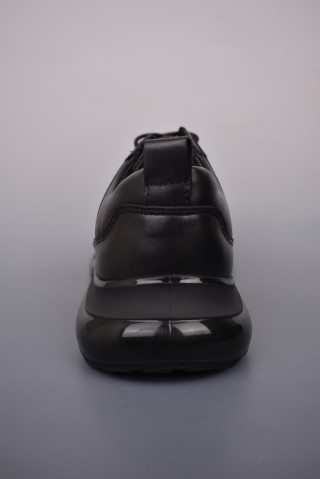 Prada QT view 13