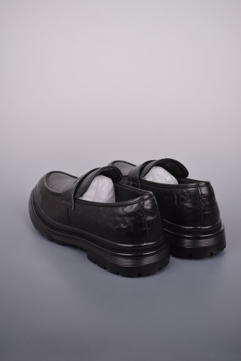 Prada QT view
