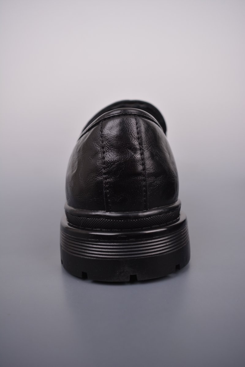 Prada QT view