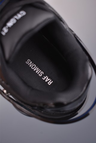 Raf Simons Cylon-21 view 9