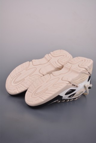 Raf Simons Cylon-21 view 3