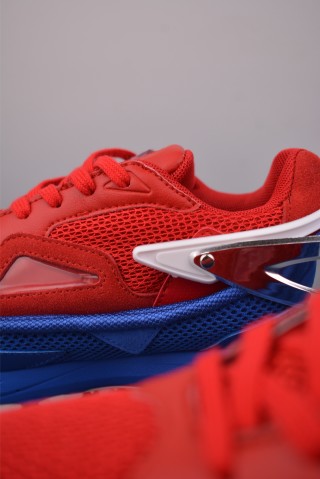 Raf Simons Response Trail view 8
