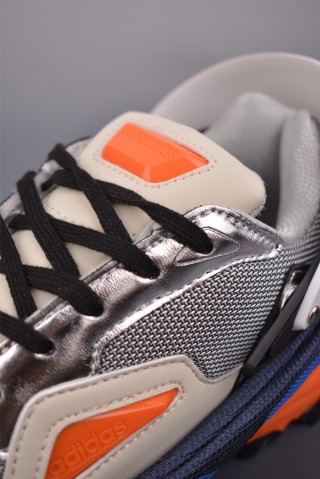 Raf Simons Response Trail view 7