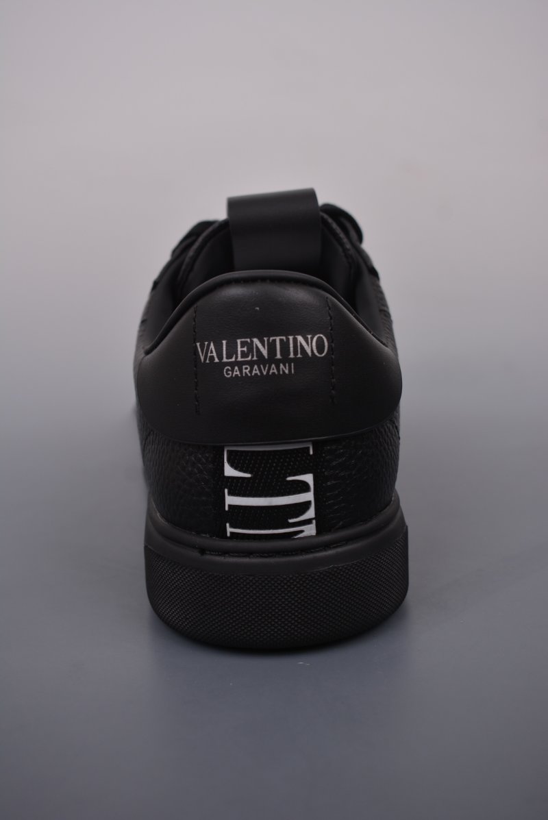 Valentino Garavani VL7N Low Sneaker 'White' view