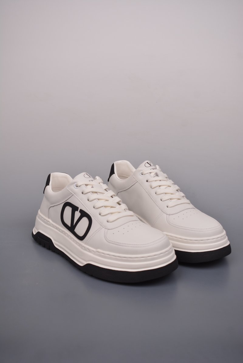 Valentino Rockstud Untitled Low Sneaker 'White'