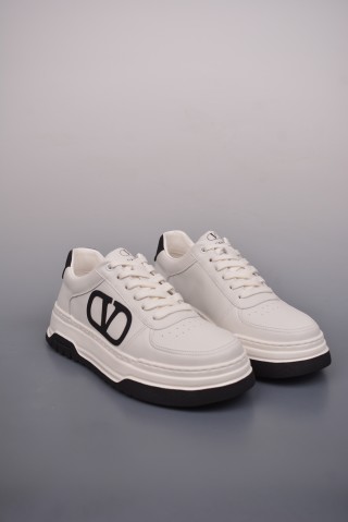 Valentino Rockstud Untitled Low Sneaker 'White'