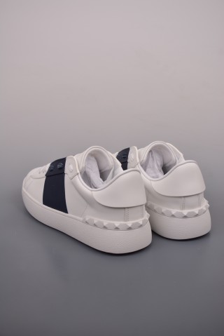 Valentino Rockstud Untitled Low Sneaker 'White / Gold' view 2