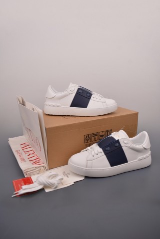 Valentino Rockstud Untitled Low Sneaker 'White / Gold' view 5
