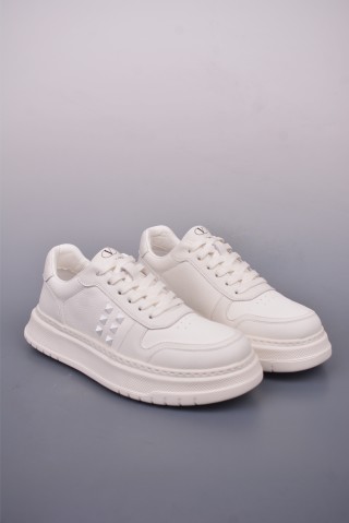 Valentino Rockstud Untitled Low Sneaker 'White / Gold'
