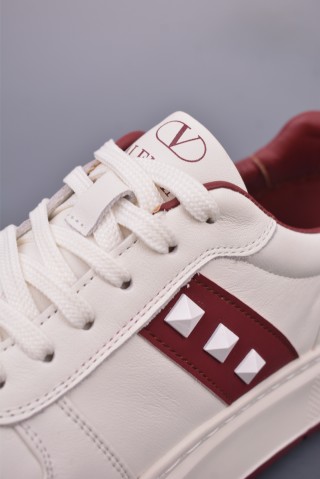Valentino Rockstud Untitled Low Sneaker 'White / Gold' view 7