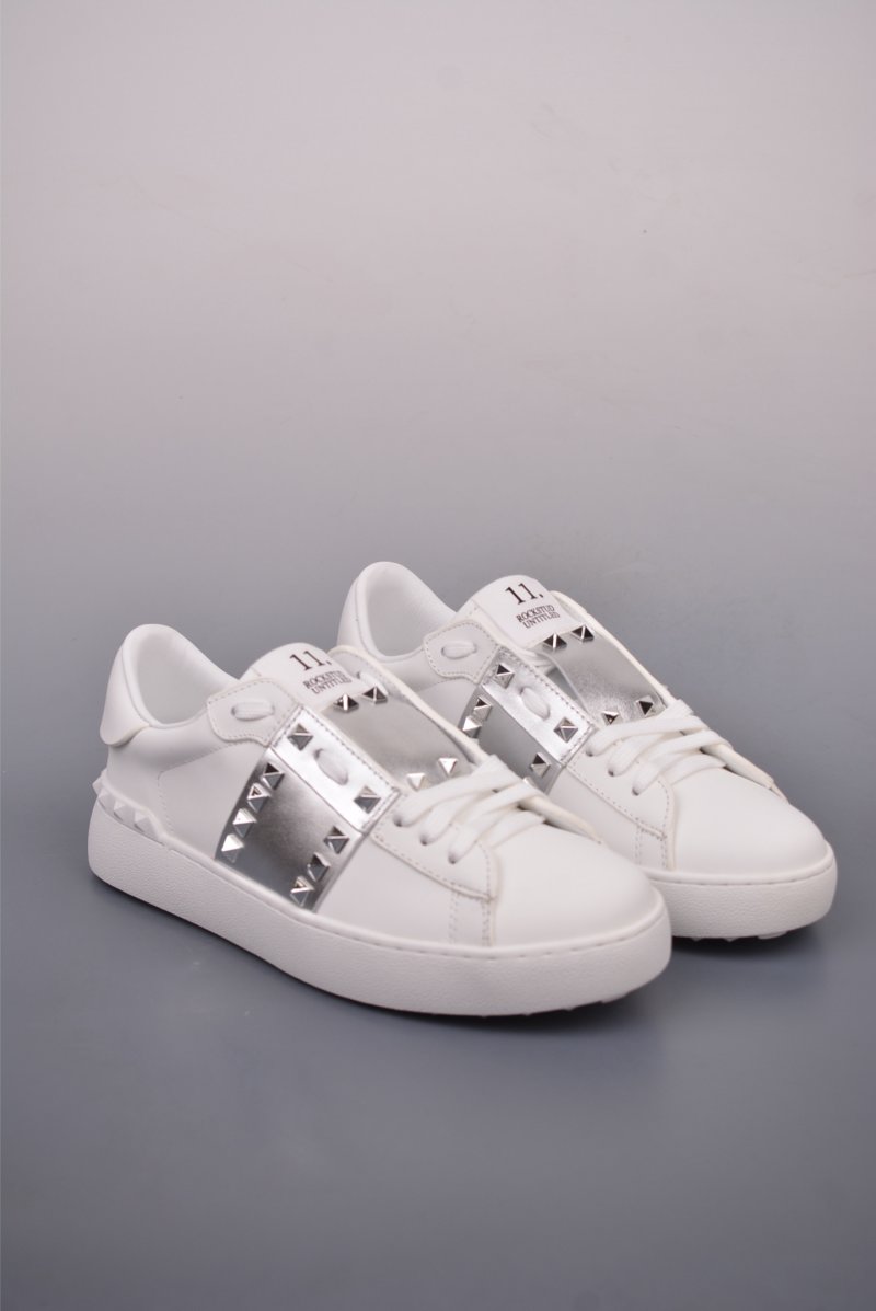 Valentino Rockstud Untitled Low Sneaker 'White / Gold'