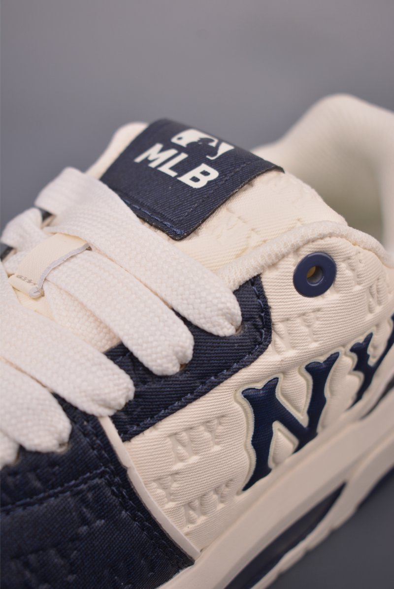 MLB Chunky Liner Cooperstown Monogram Denim 'Multi' view