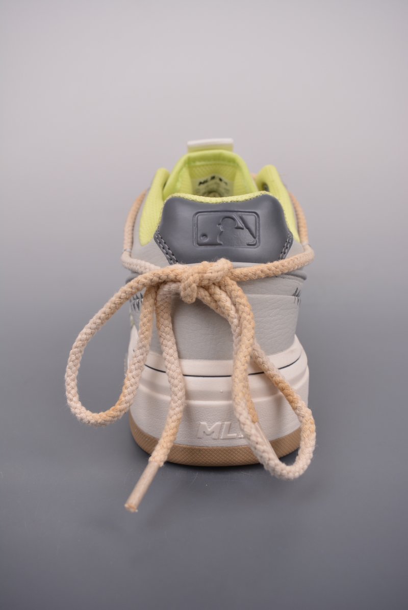 MLB Chunky Liner Mid Basic 'Multi' view