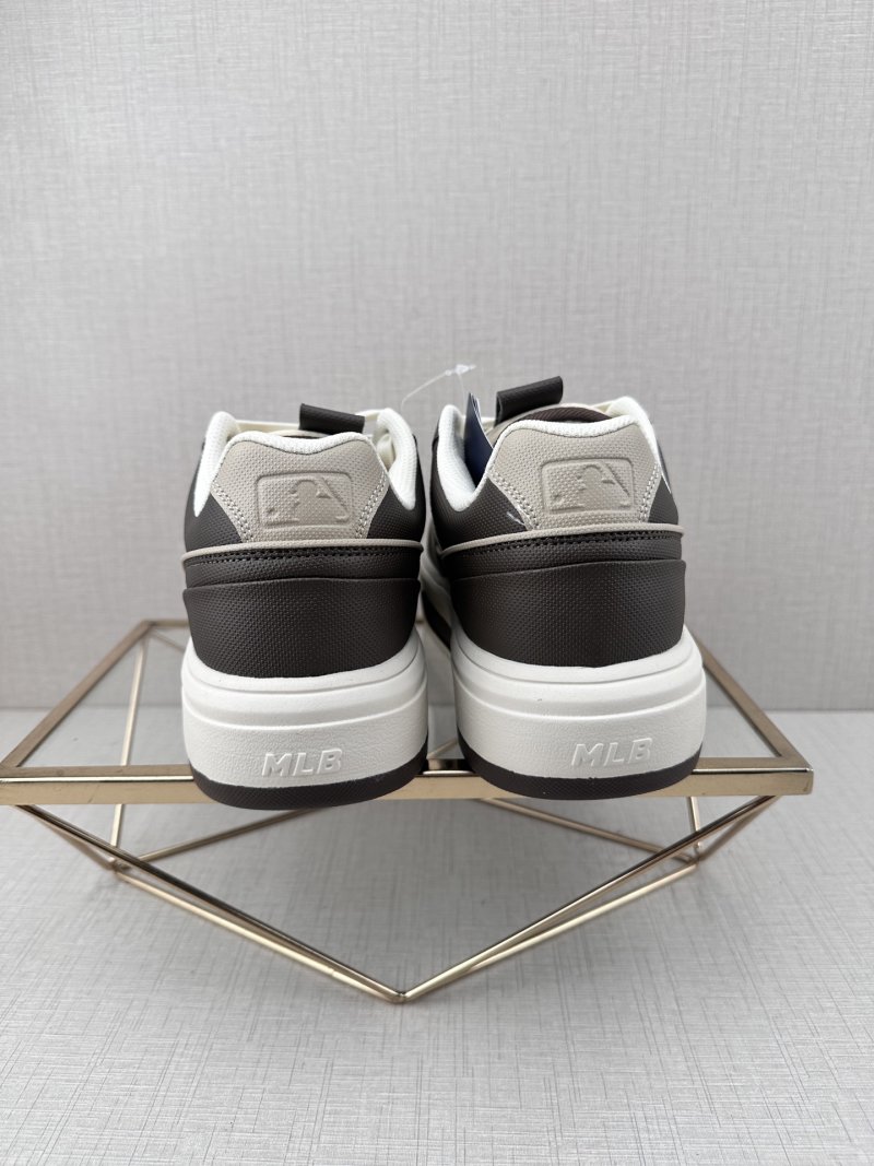 MLB Chunky Sneaker 'Brown' view