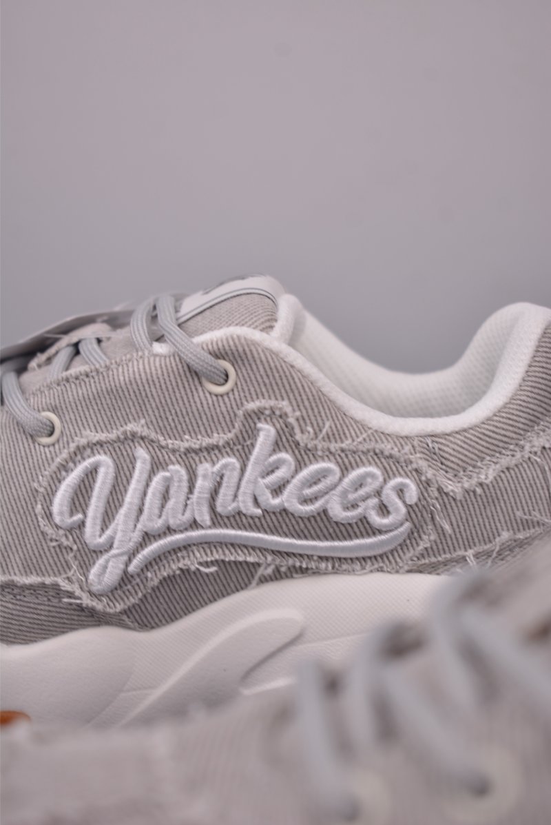 MLB Big Ball Chunky Vintage Cursive 'Multi' view