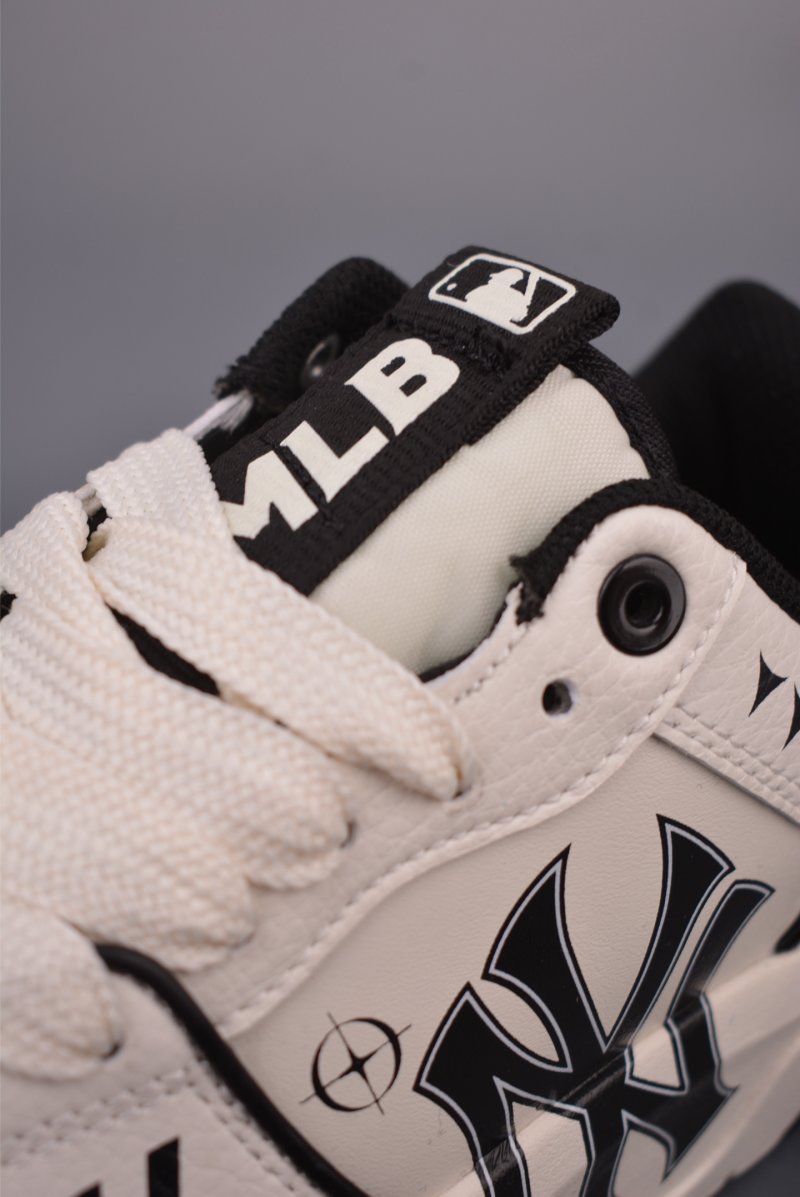 MLB Chunky 'Red' view