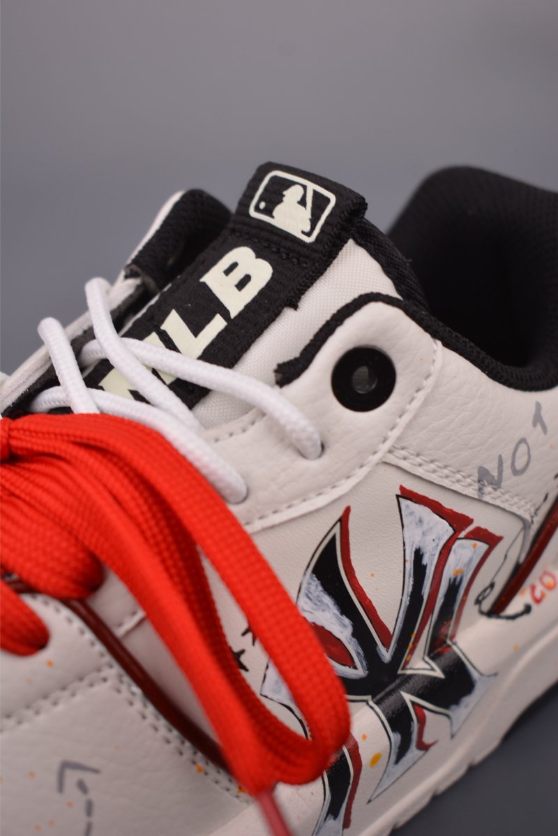 MLB Chunky 'Red' view