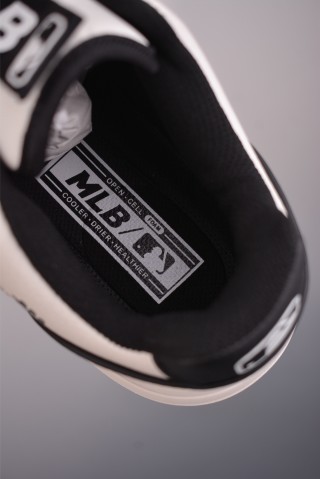 MLB Chunky 'Red' view 9