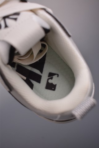 MLB Chunky Liner view 9