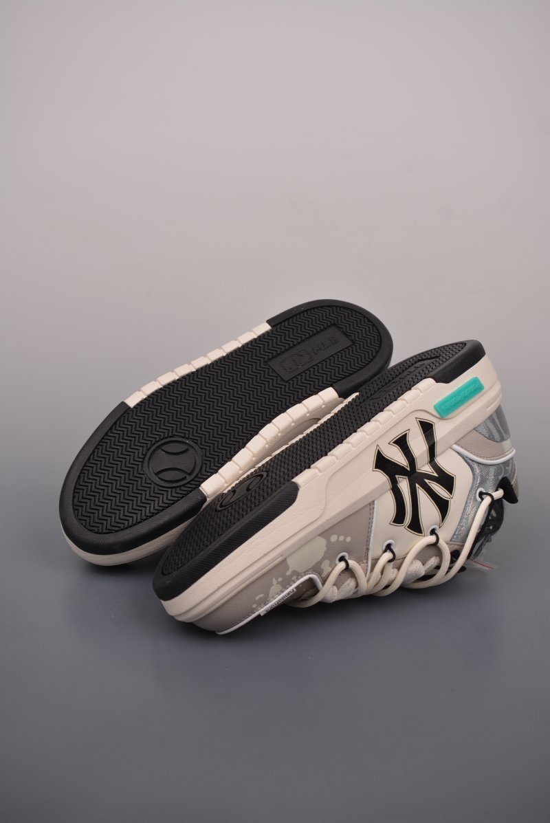 MLB Chunky Liner 'Panda' view