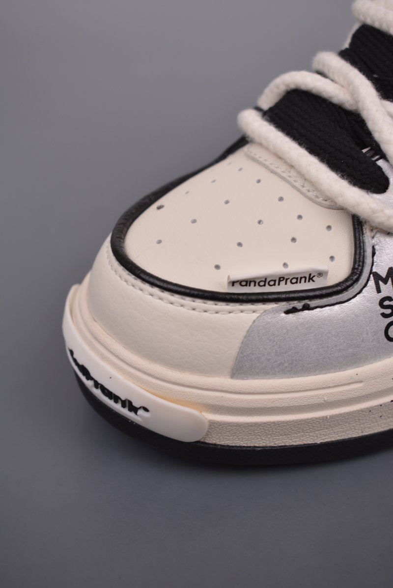 MLB Chunky Liner 'Panda' view
