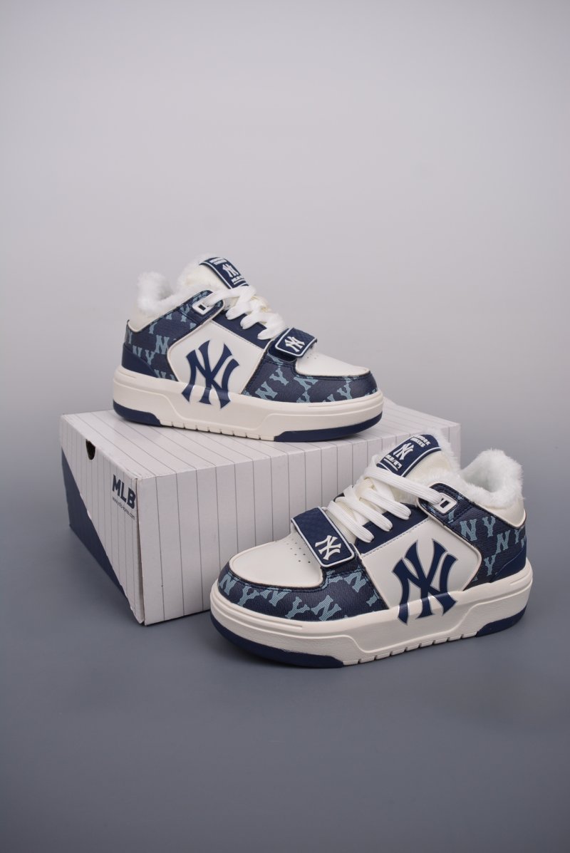MLB Chunky Liner Basic 'New York Yankees' view