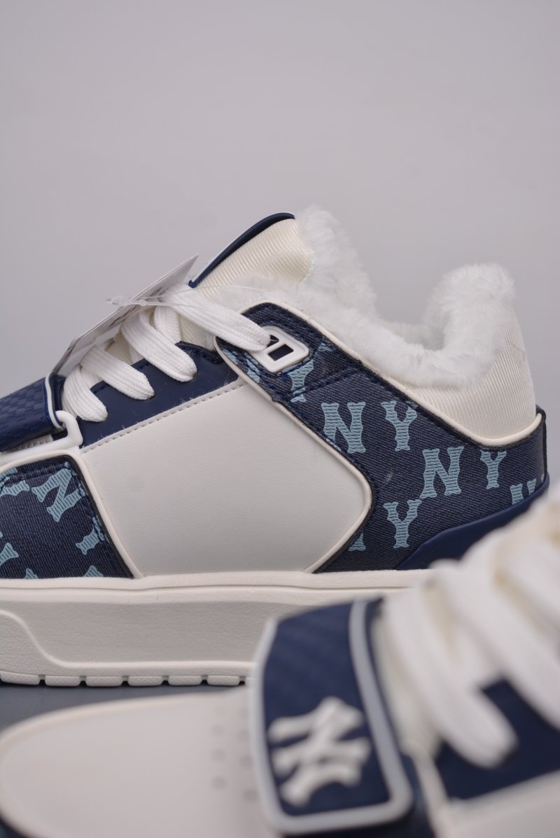 MLB Chunky Liner Basic 'New York Yankees' view