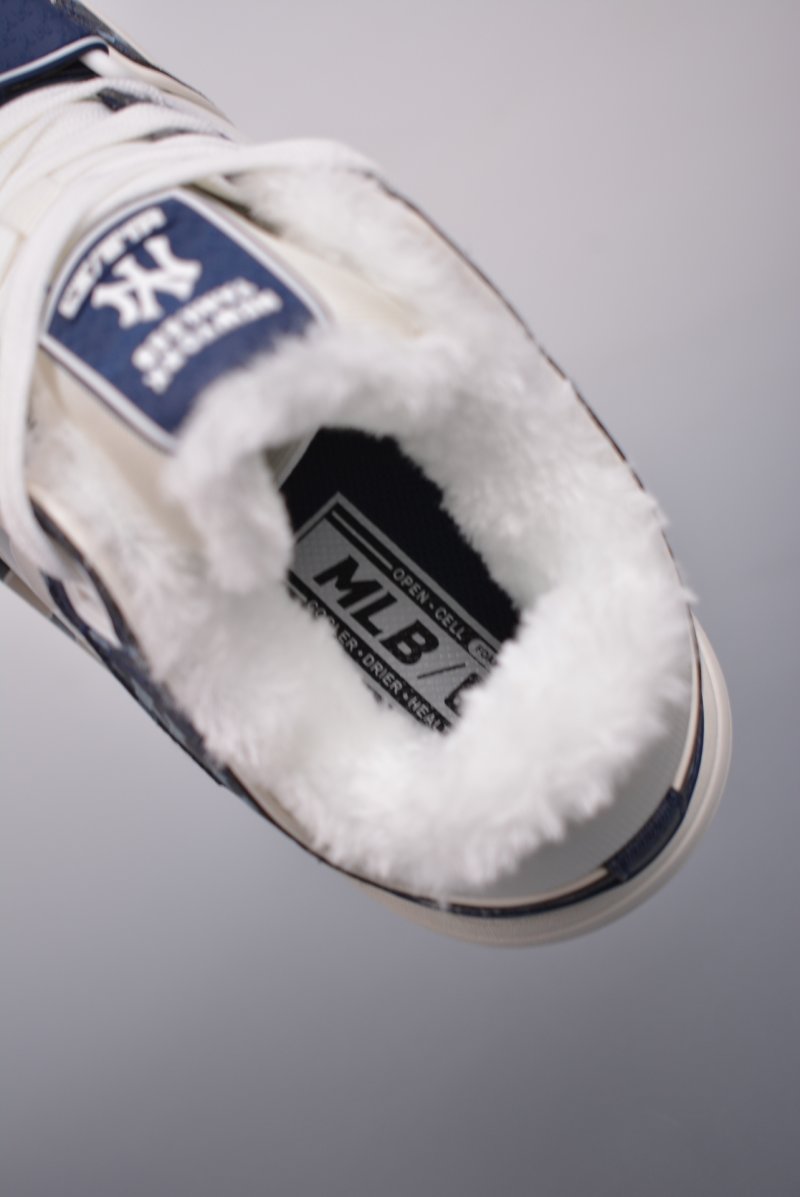 MLB Chunky Liner Basic 'New York Yankees' view