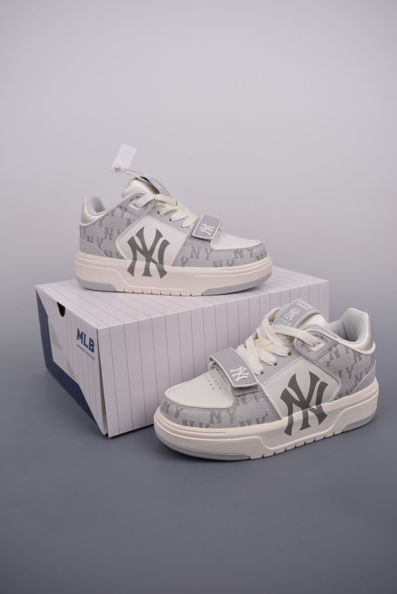 MLB Chunky Liner Basic 'New York Yankees' view