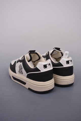 MLB Chunky Liner Basic 'New York Yankees' view 2