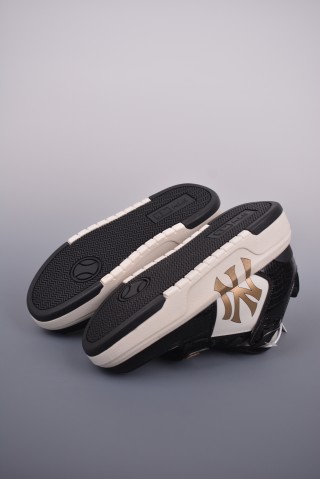 MLB Chunky Liner Basic 'New York Yankees' view 3