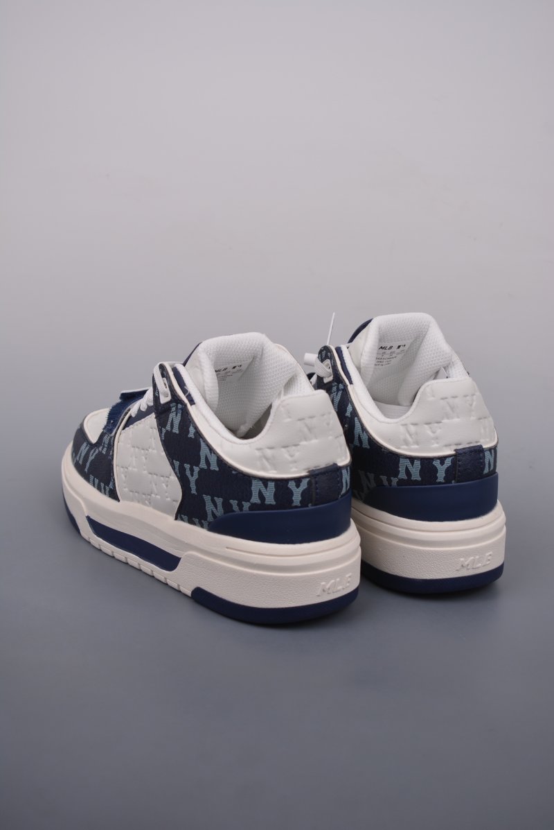 MLB Chunky Liner Basic 'New York Yankees' view