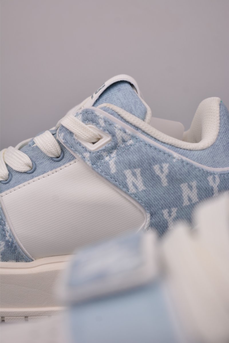 MLB Chunky Liner Denim Monogram view