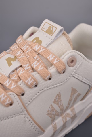 MLB Chunky Liner Denim Monogram view 16