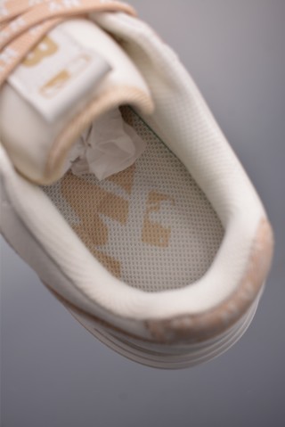 MLB Chunky Liner Denim Monogram view 18