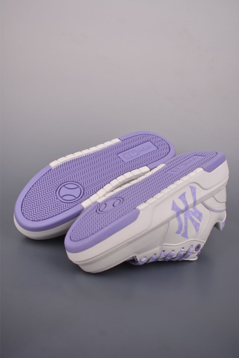 MLB Chunky Liner Denim Monogram view