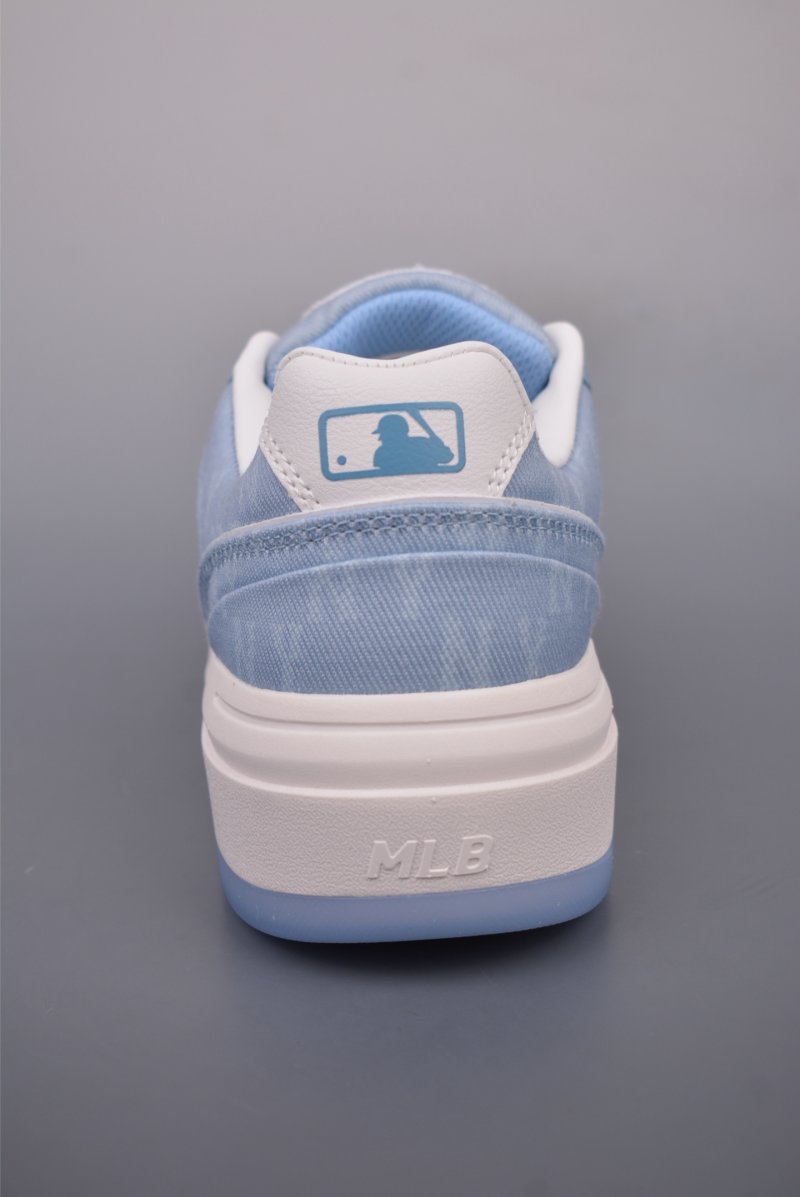 MLB Chunky Liner Embo Monogram view