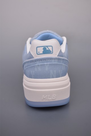 MLB Chunky Liner Embo Monogram view 4