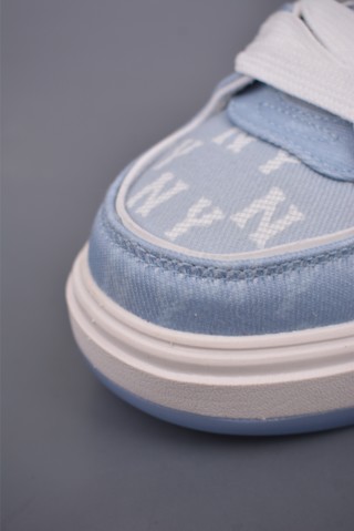 MLB Chunky Liner Embo Monogram view 6