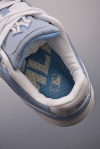 MLB Chunky Liner Embo Monogram view 9