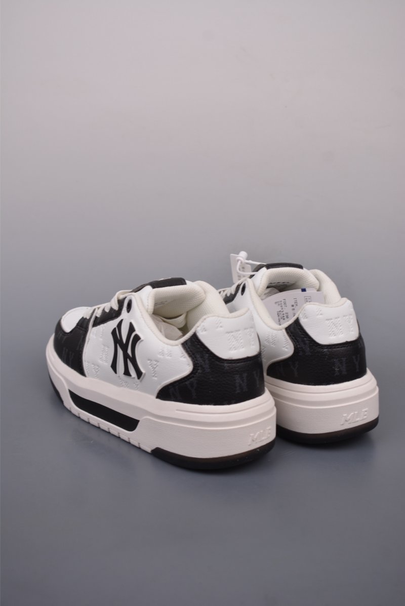 MLB Chunky Liner Embo Monogram view