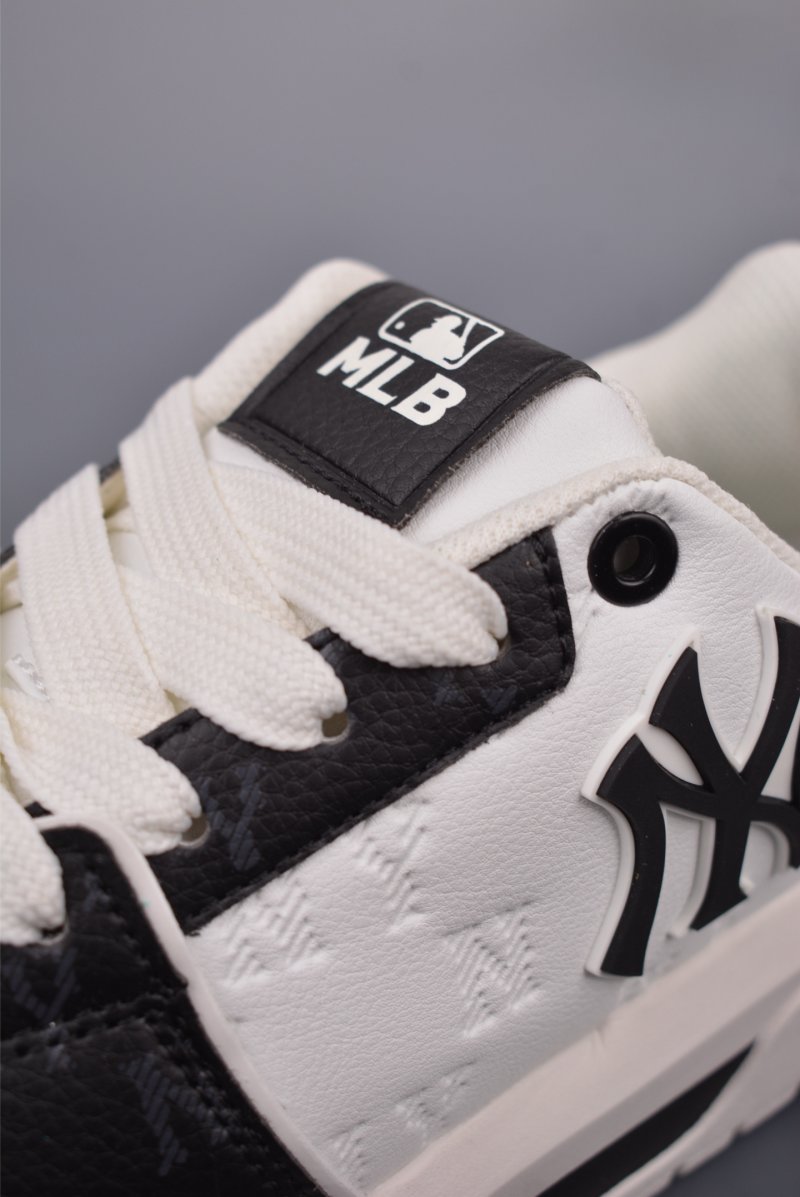 MLB Chunky Liner Embo Monogram view