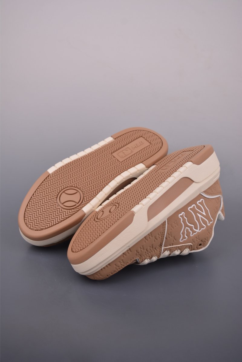 MLB Chunky Liner Embo Monogram view