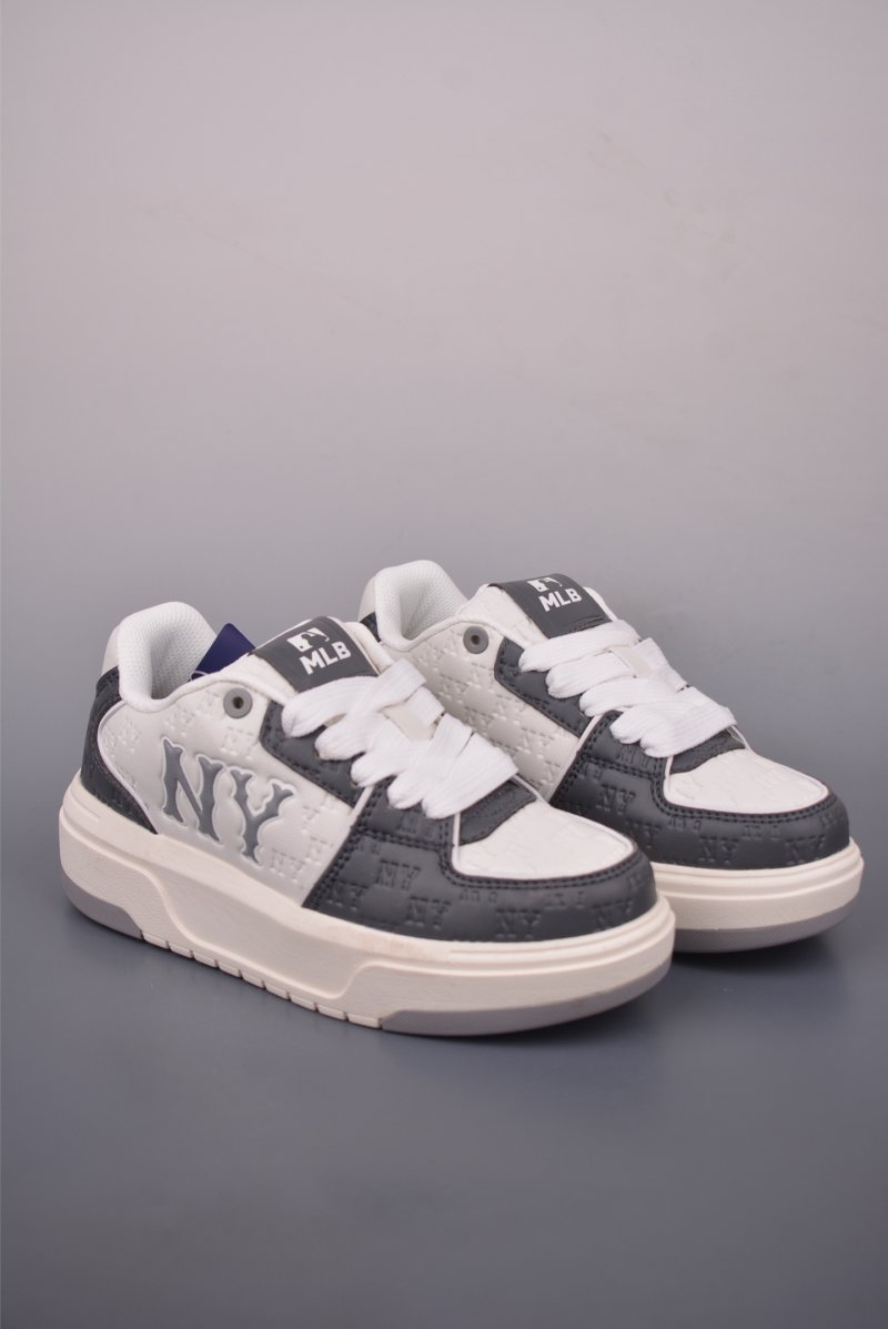 MLB Chunky Liner Embo Monogram Coopers Town