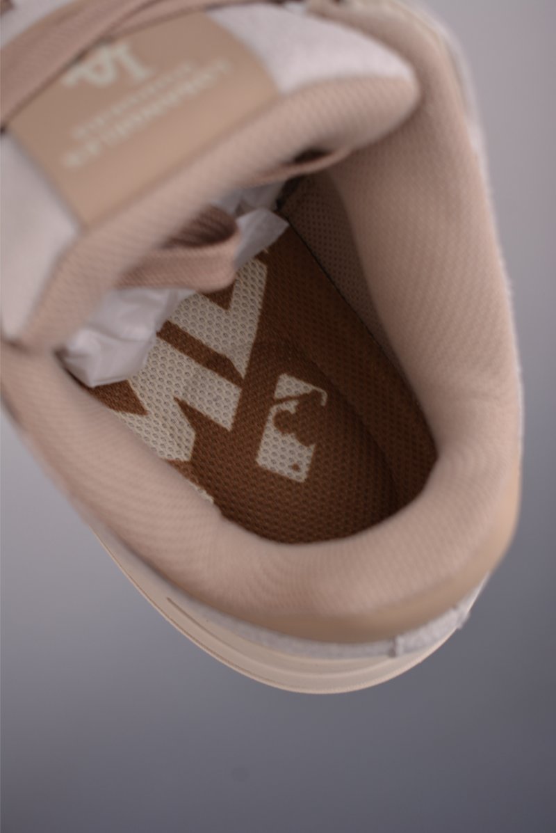 MLB Chunky Liner Mid Hairy view