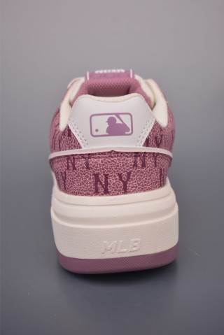 MLB Chunky Liner Pocket Monogram view 13