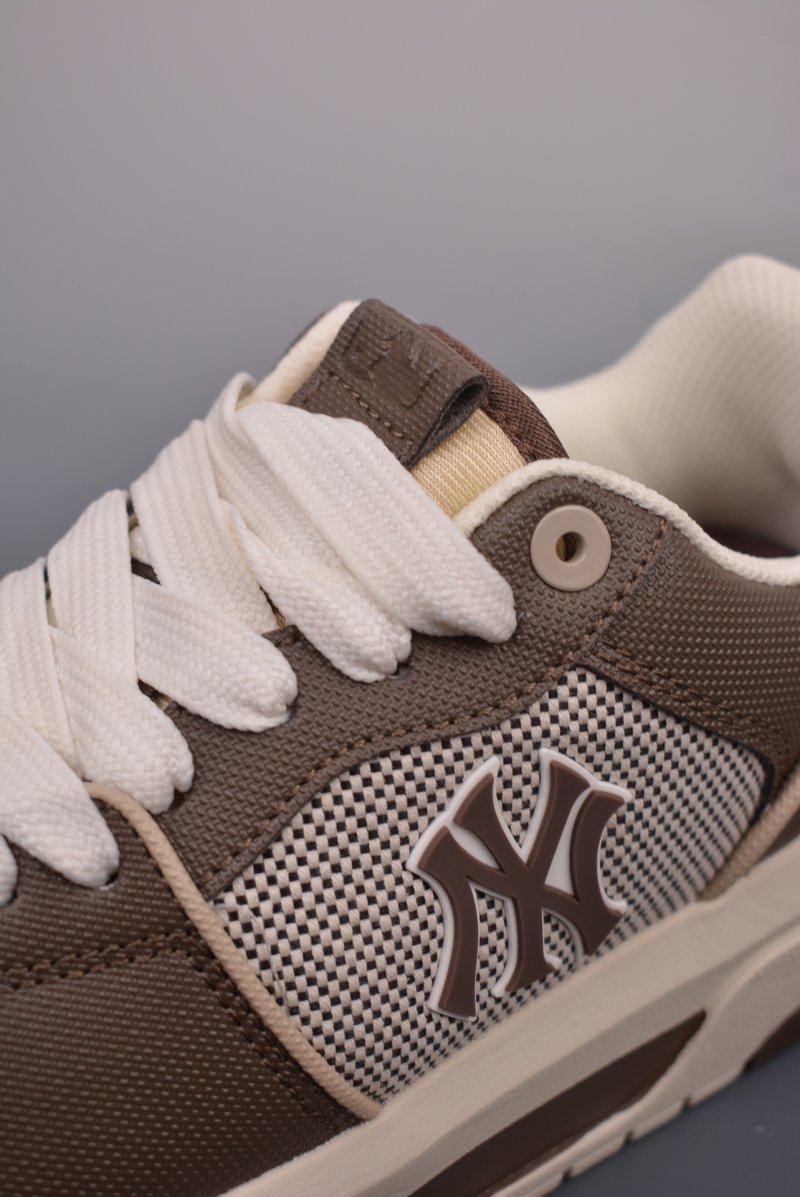 MLB Chunky Liner SL Canvas view