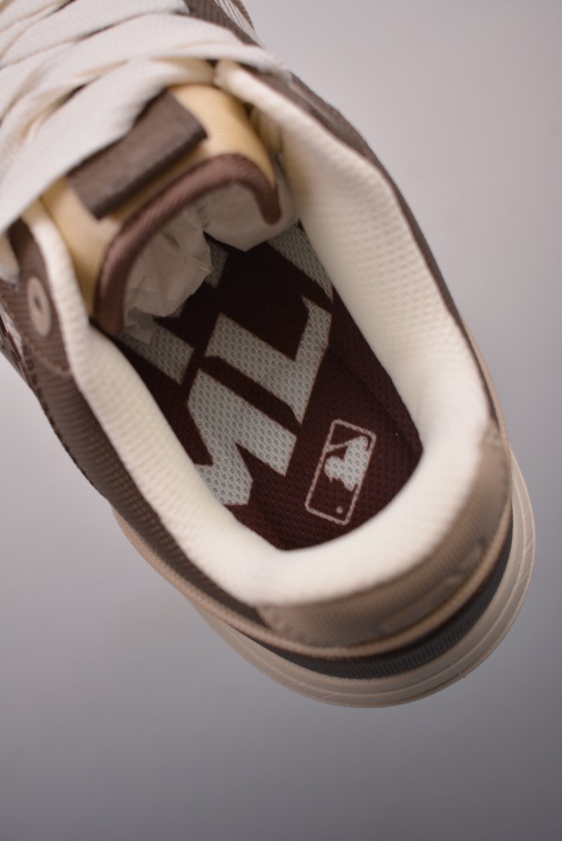 MLB Chunky Liner SL Canvas view