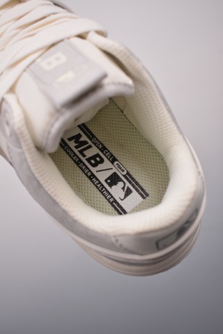 MLB Chunky Liner SL Saffiano view 18